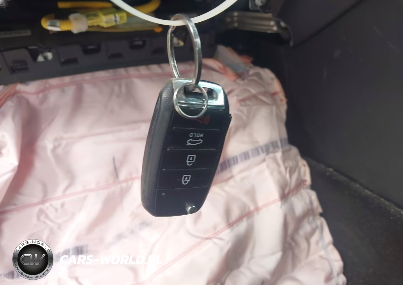 2019 Kia Optima Lx VIN:5XXGT4L38KG333230 - 11