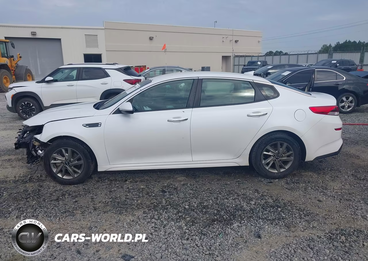 2019 Kia Optima Lx VIN:5XXGT4L38KG333230 - 15