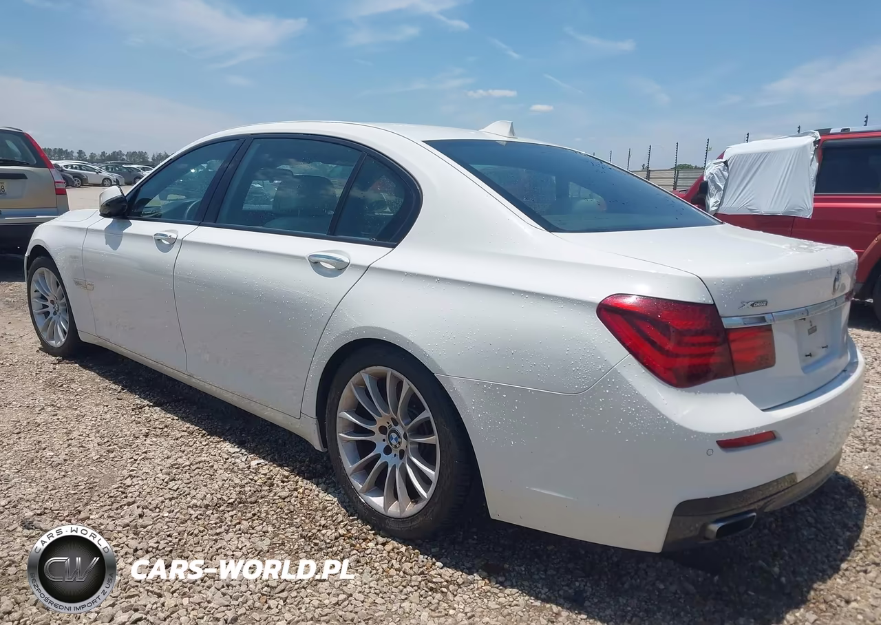 2014 BMW Alpina B7 xDrive VIN:WBAYF8C52ED653630 - 3