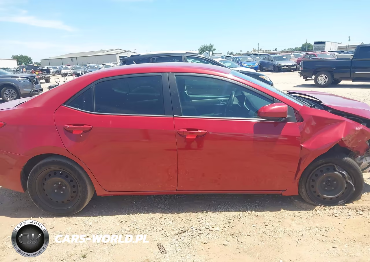 2018 Toyota Corolla Le VIN:2T1BURHE5JC981290 - 13