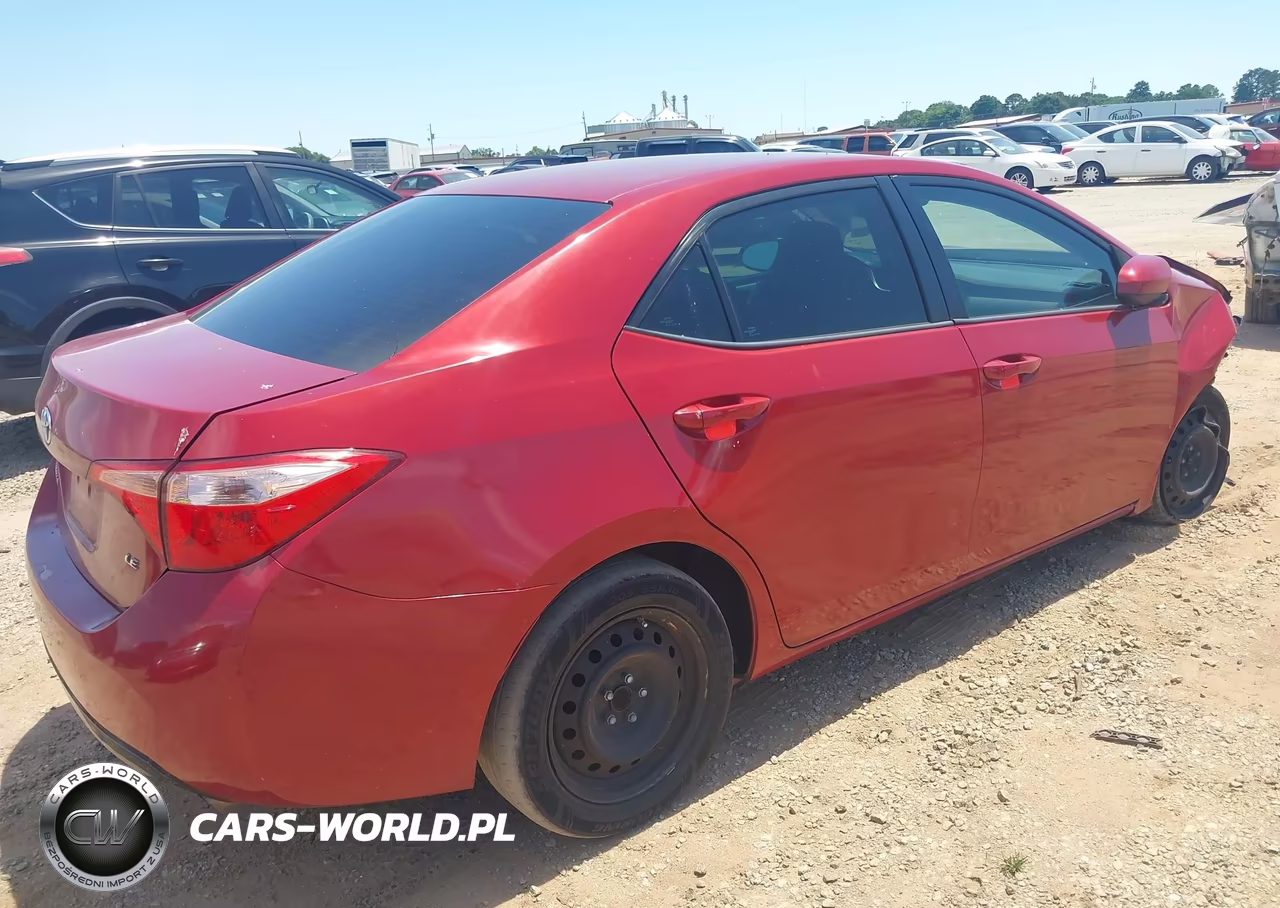 2018 Toyota Corolla Le VIN:2T1BURHE5JC981290 - 4