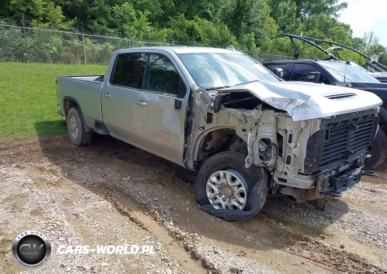 2022 Chevrolet Silverado 2500Hd 4Wd Long Bed Ltz – zdjęcie 1 z 15