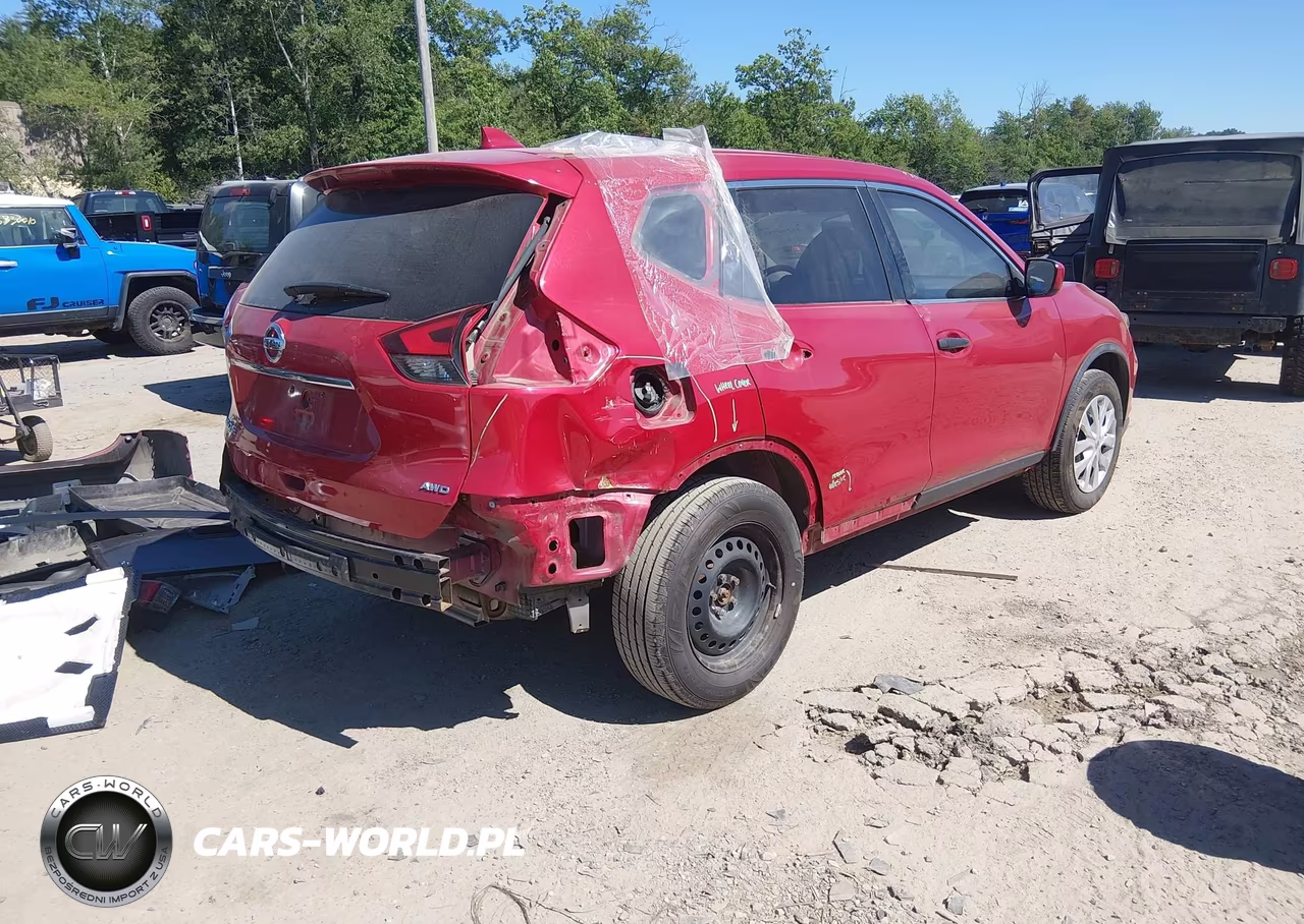2017 Nissan Rogue S VIN:JN8AT2MV1HW265584 - 4