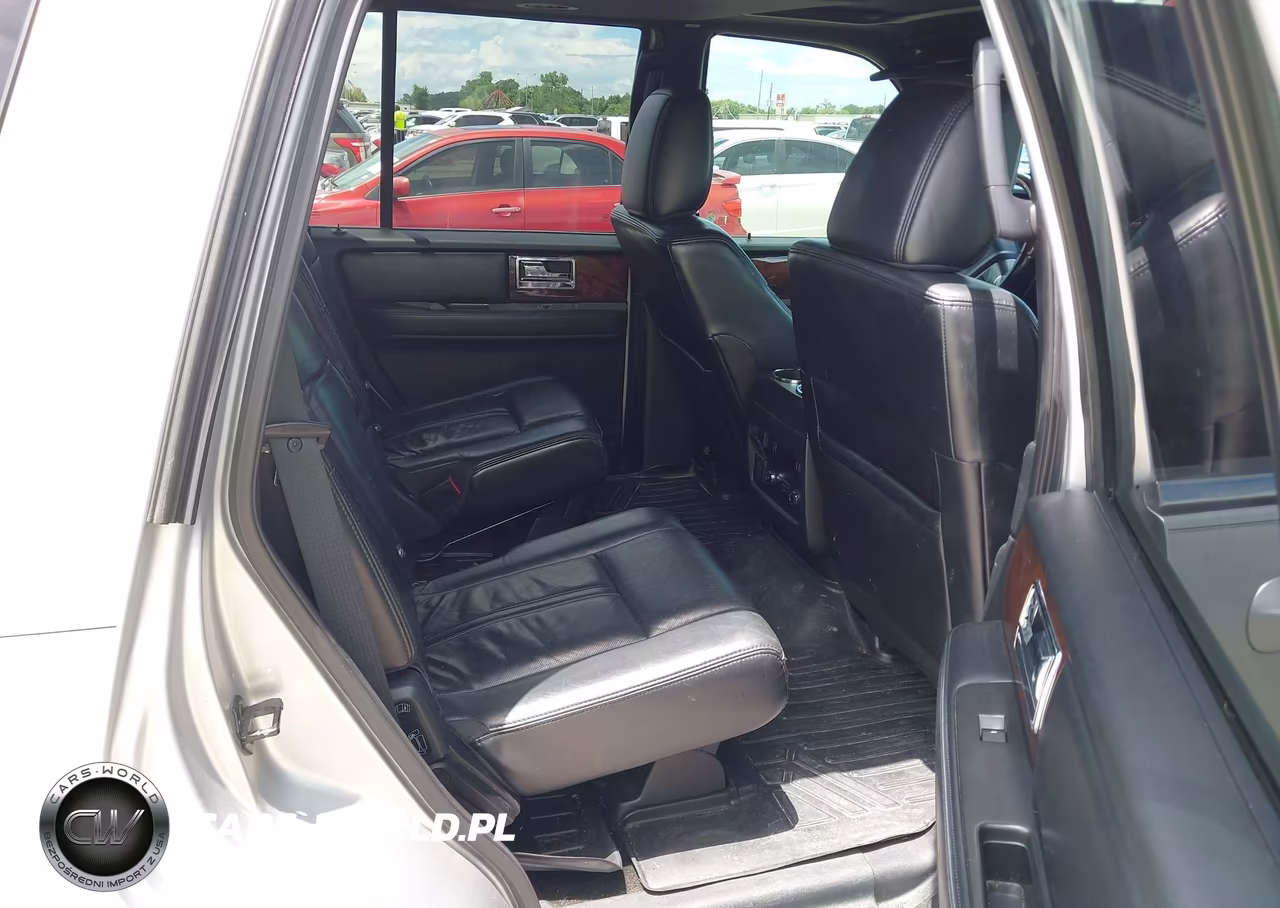 2015 Lincoln Navigator VIN:5LMJJ2HT7FEJ12424 - 8