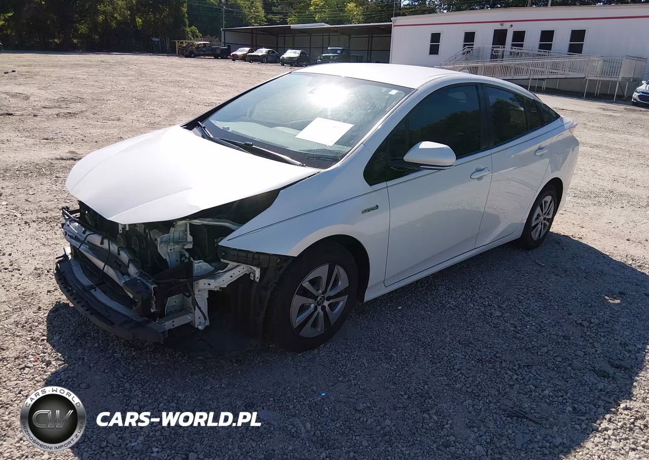 2018 Toyota Prius Two VIN:JTDKBRFUXJ3062703 - 2