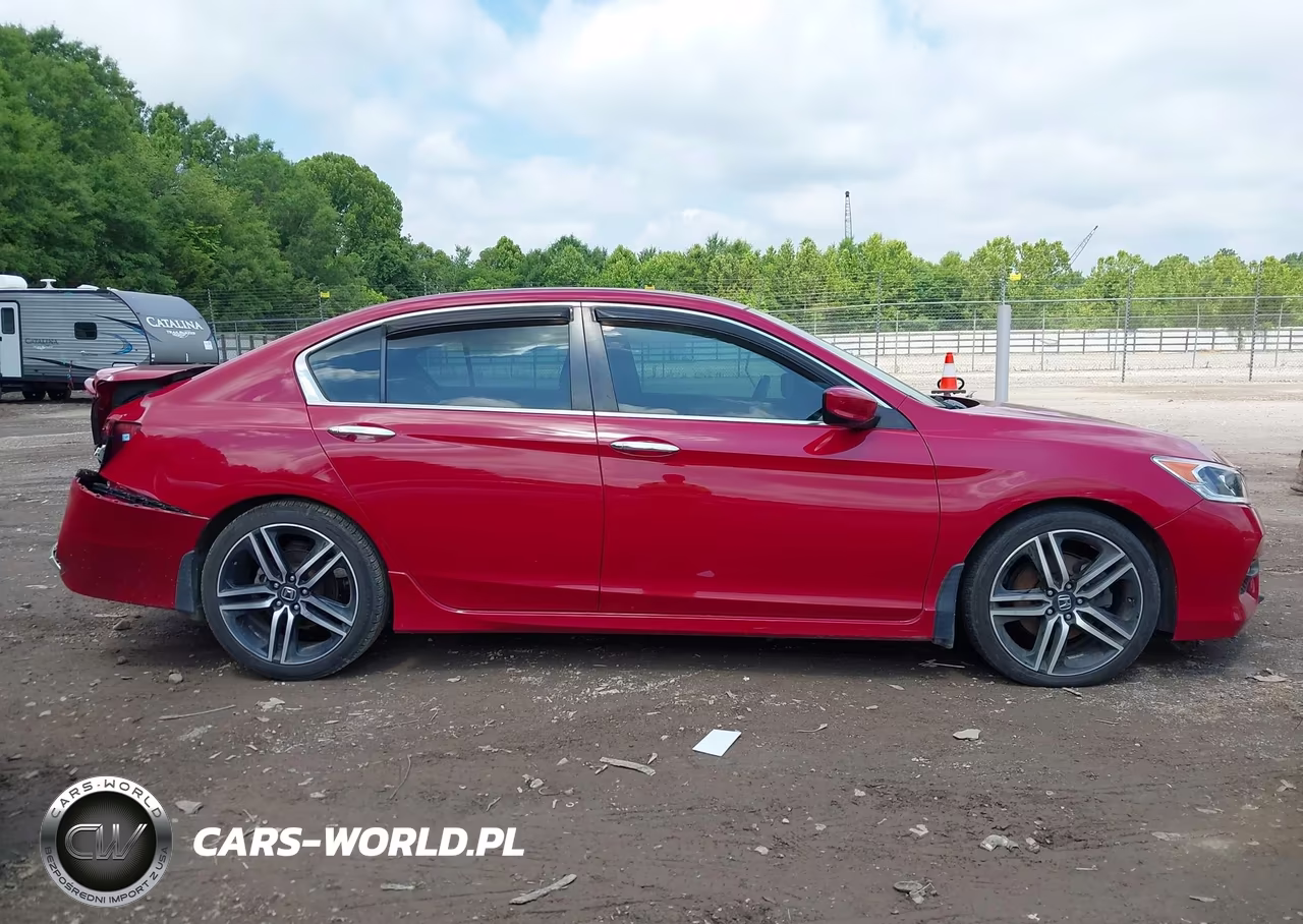 2016 Honda Accord Sport VIN:1HGCR2F5XGA038858 - 13