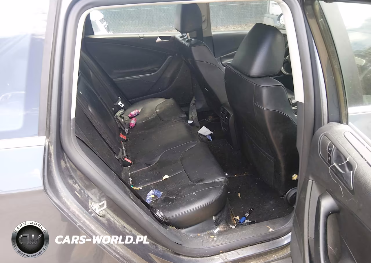 2010 Volkswagen Passat Komfort VIN:WVWXK7AN0AE055659 - 8