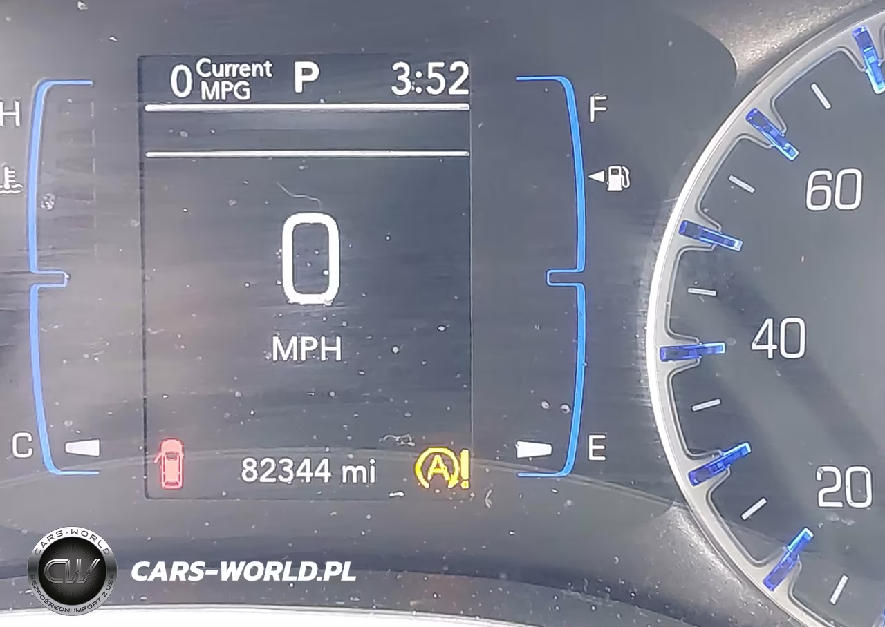 2020 Chrysler Pacifica Touring L VIN:2C4RC1BG7LR115607 - 16