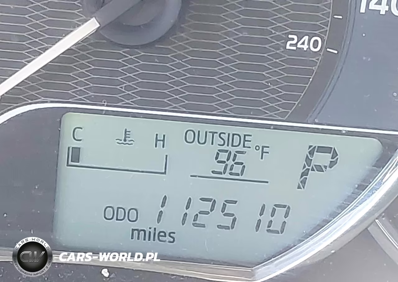 2014 Toyota Corolla Le Plus VIN:2T1BURHE8EC176678 - 15