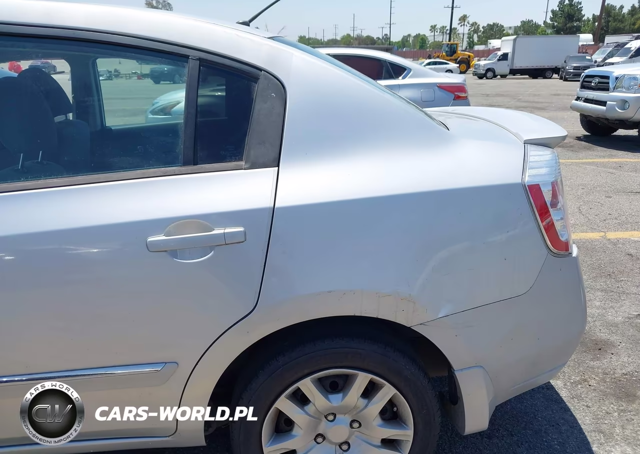 2012 Nissan Sentra 2.0 S VIN:3N1AB6AP4CL757040 - 13