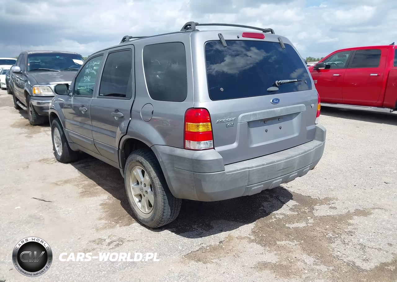 2007 Ford Escape Xlt-Xlt Sport VIN:1FMCU03147KC00105 - 3