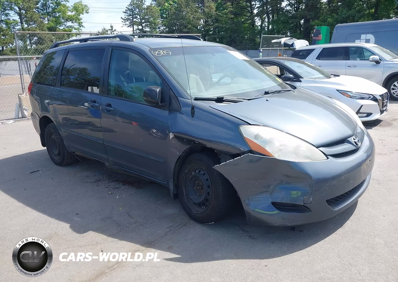 2008 Toyota Sienna Le – zdjęcie 1 z 19