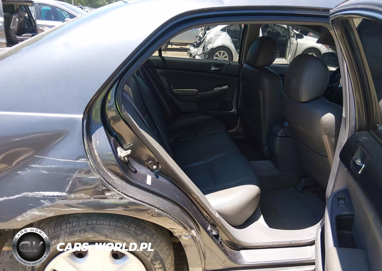 2004 Honda Accord 2.4 Lx VIN:3HGCM56364G700611 - 8