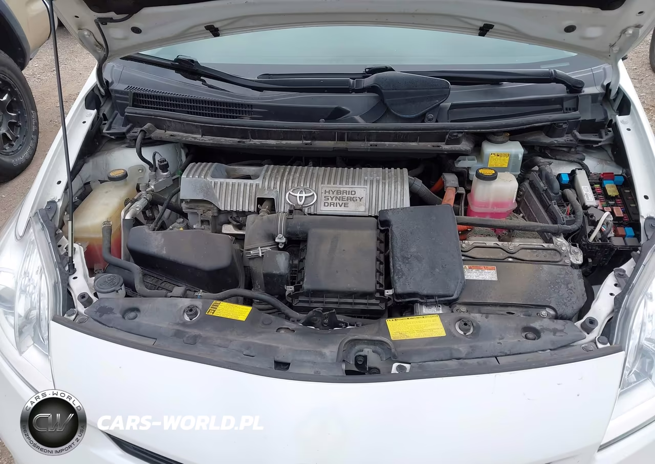2013 Toyota Prius Two VIN:JTDKN3DU4D5629035 - 10