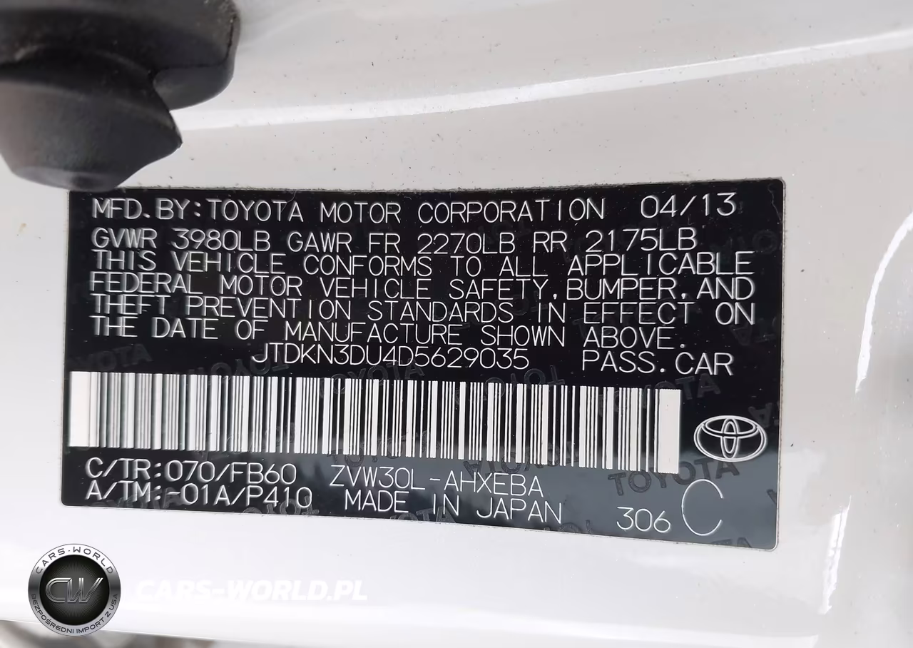 2013 Toyota Prius Two VIN:JTDKN3DU4D5629035 - 9