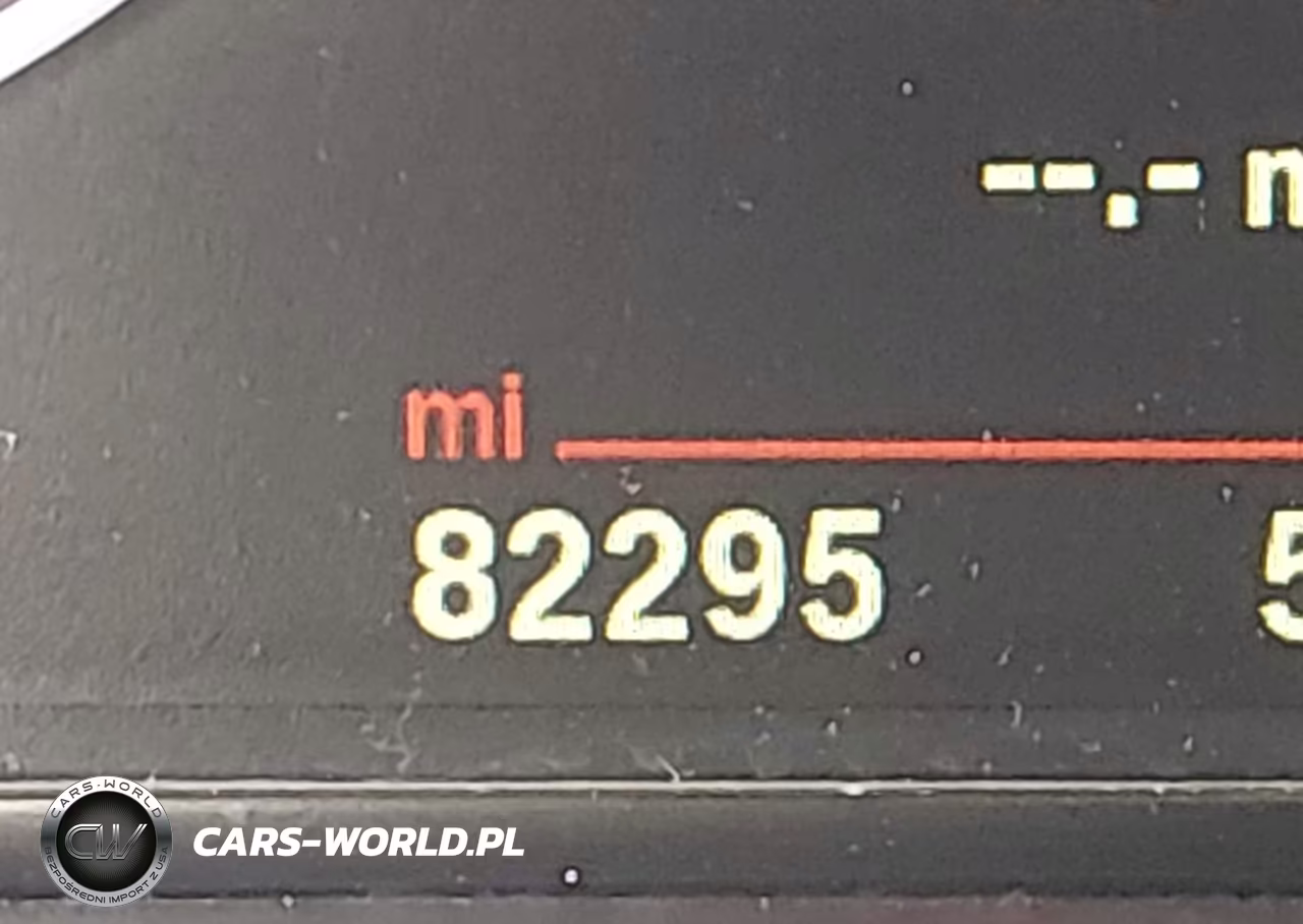 2018 BMW 330I xDrive VIN:WBA8D9C50JEB34868 - 15