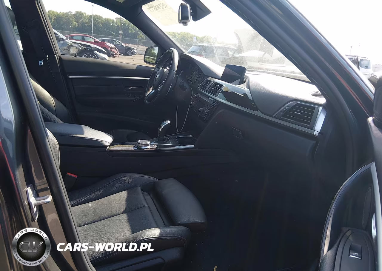 2018 BMW 330I xDrive VIN:WBA8D9C50JEB34868 - 5
