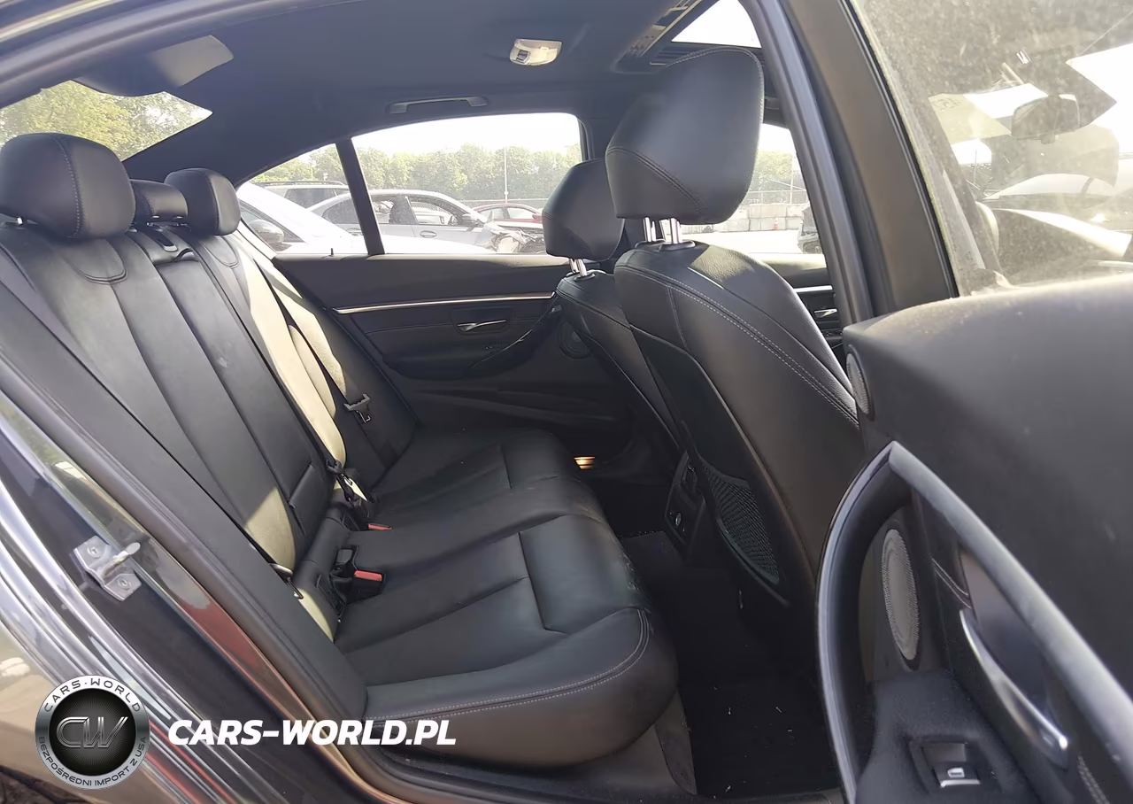 2018 BMW 330I xDrive VIN:WBA8D9C50JEB34868 - 8
