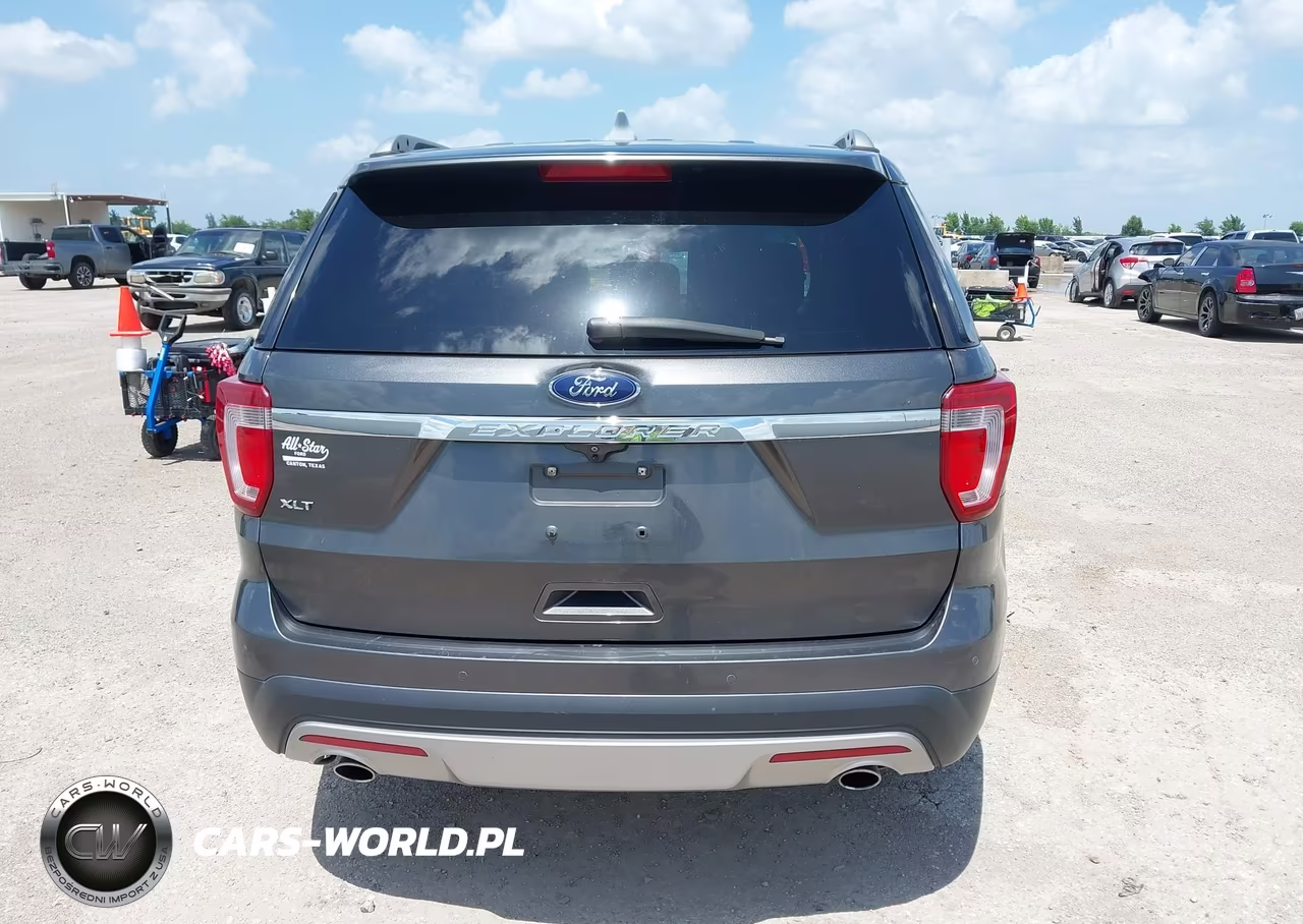 2017 Ford Explorer Xlt VIN:1FM5K7D89HGB14246 - 16