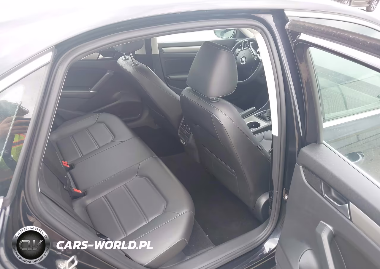 2021 Volkswagen Passat 2.0T Se VIN:1VWSA7A37MC012476 - 8