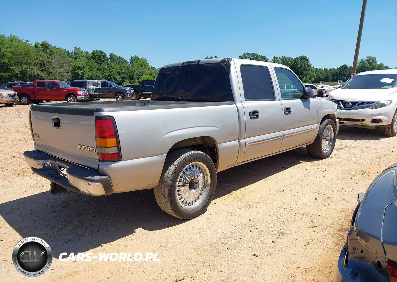 2007 GMC Sierra 1500 Classic Sl VIN:2GTEC13V871150074 - 4