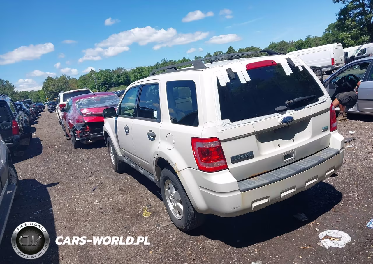 2012 Ford Escape Xlt VIN:1FMCU9DG6CKA12185 - 3