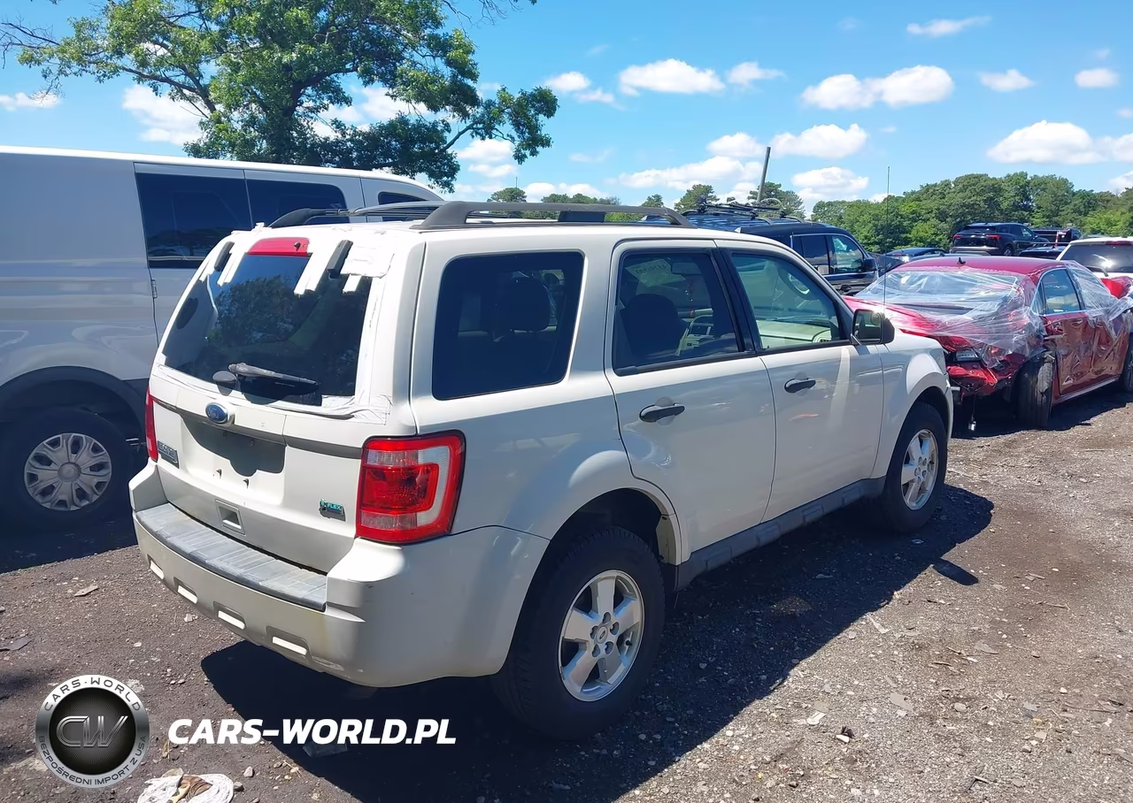 2012 Ford Escape Xlt VIN:1FMCU9DG6CKA12185 - 4
