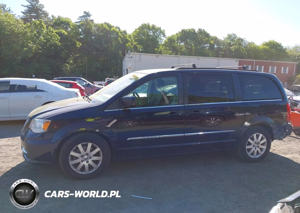 2013 Chrysler Town & Country Touring VIN:2C4RC1BG5DR563748 - 15
