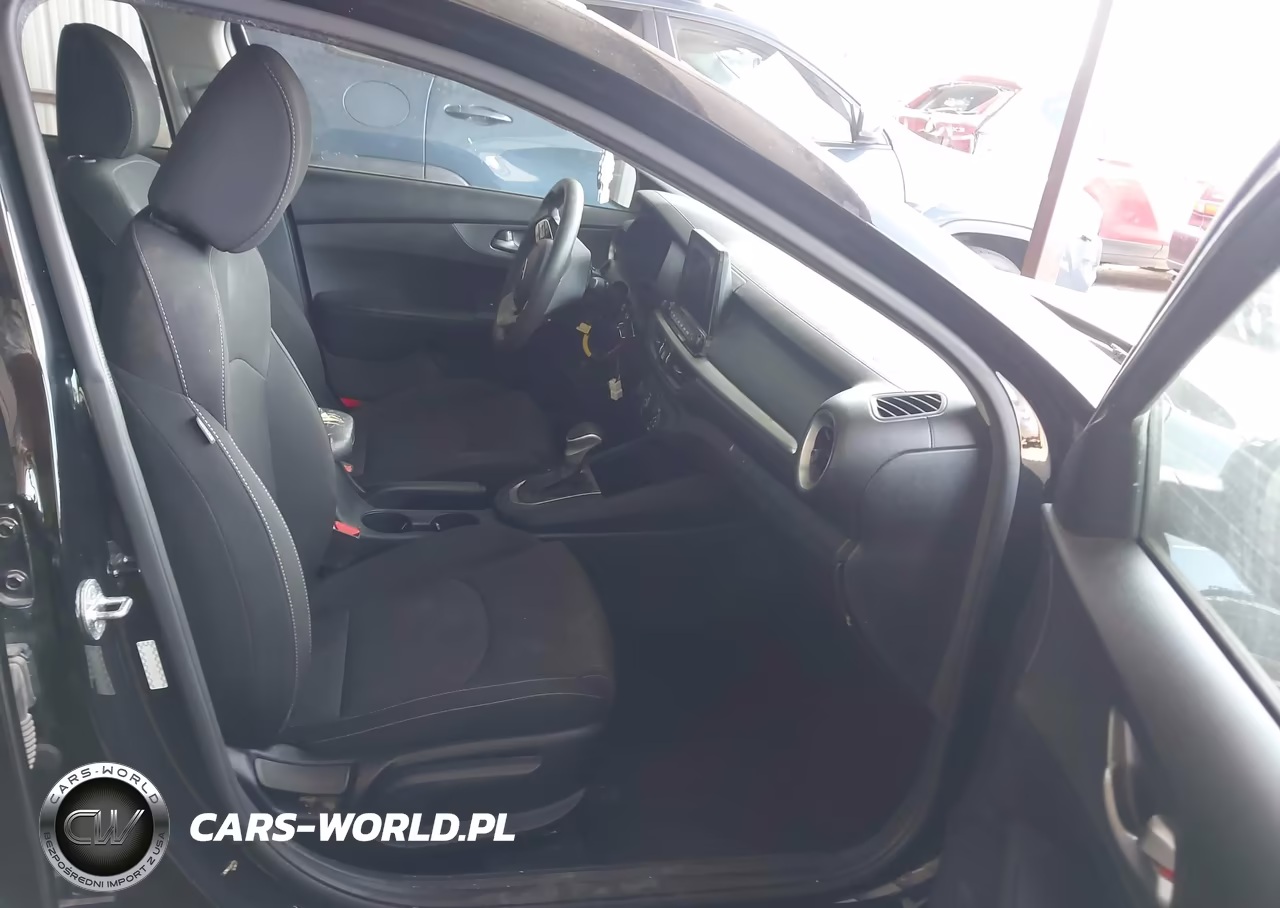 2021 Kia Forte Fe VIN:3KPF24AD3ME320178 - 5