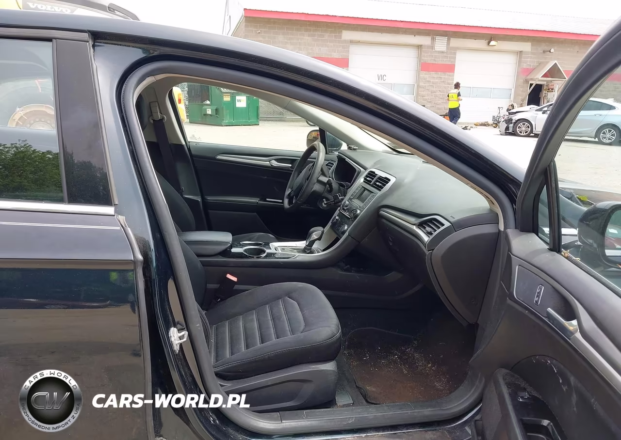 2014 Ford Fusion Se Hybrid VIN:3FA6P0LU7ER132819 - 5