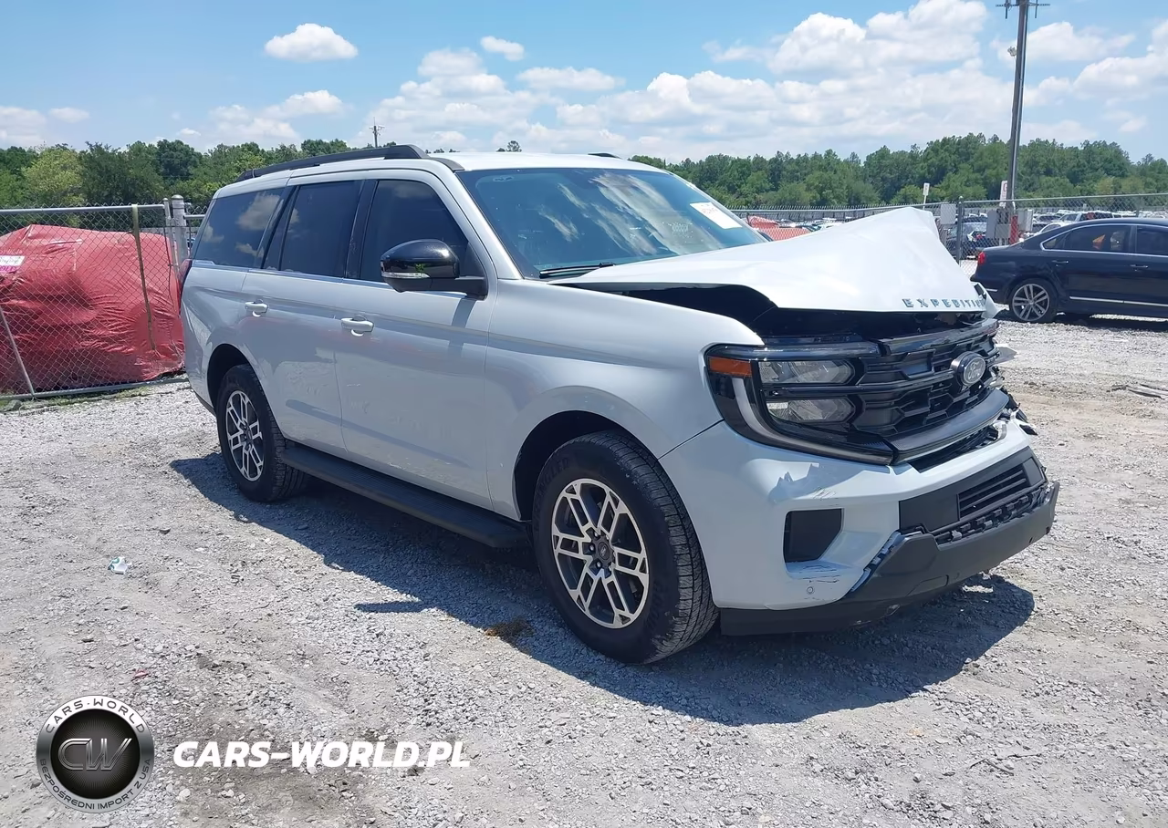 2026 Ford Expedition Active – zdjęcie 1 z 16