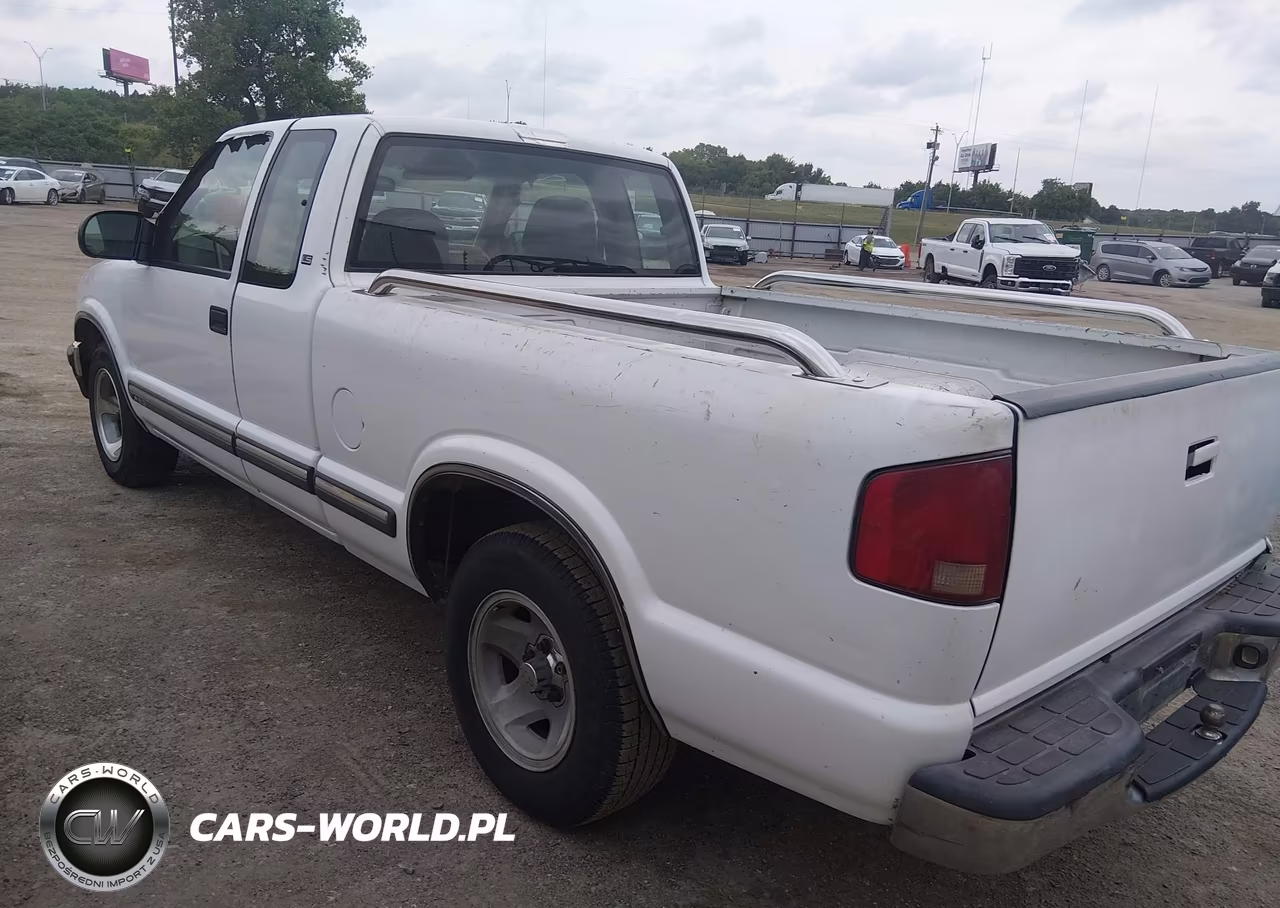 2000 Chevrolet S-10 Ls VIN:1GCCS19W2Y8226347 - 3