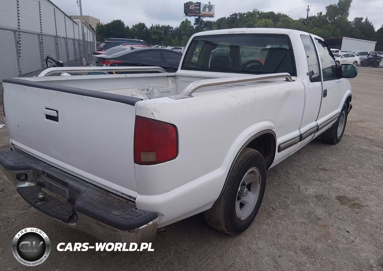 2000 Chevrolet S-10 Ls VIN:1GCCS19W2Y8226347 - 4