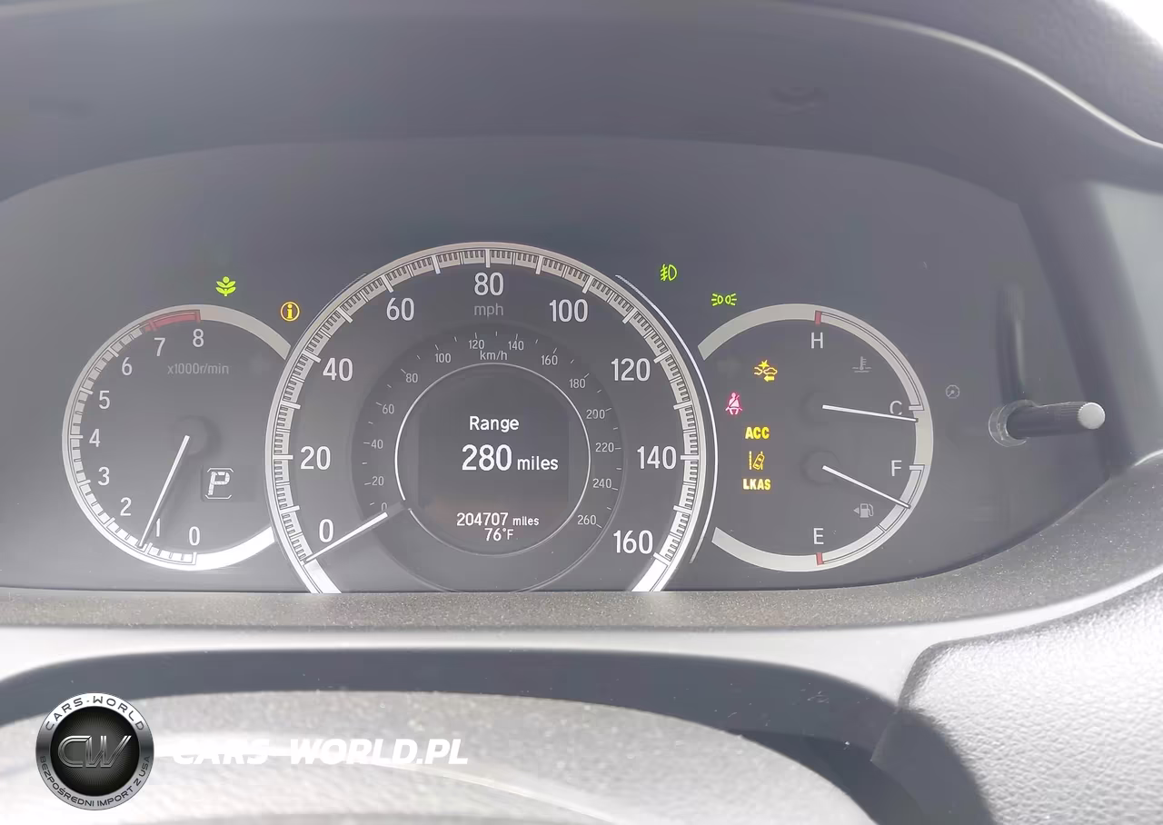 2017 Honda Accord Touring V6 VIN:1HGCR3F96HA014759 - 7