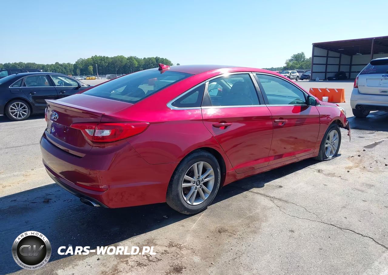 2016 Hyundai Sonata Se VIN:5NPE24AF4GH371959 - 4
