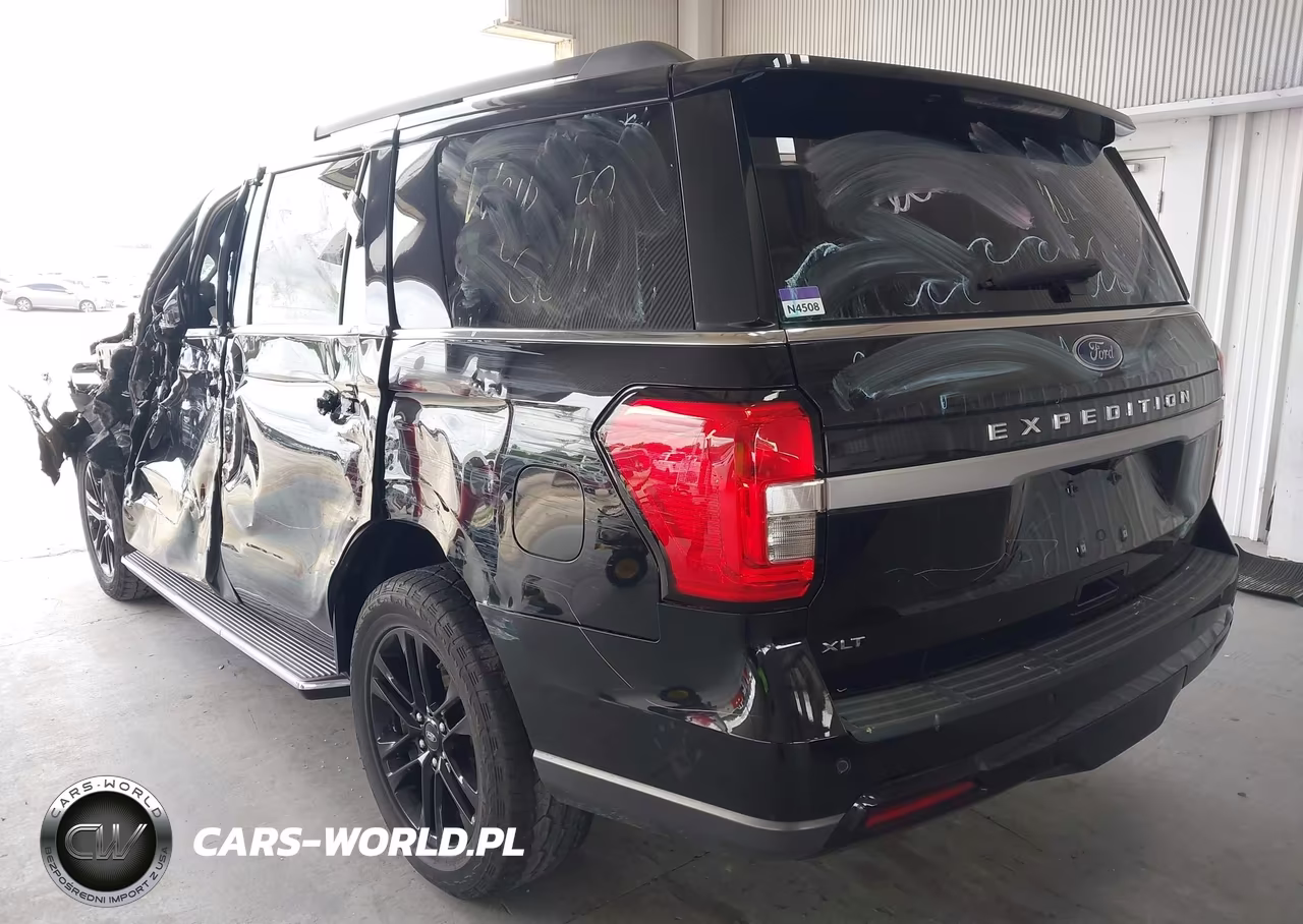 2022 Ford Expedition Xlt VIN:1FMJU1HT1NEA55401 - 3