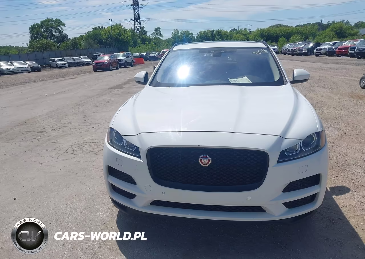 2017 Jaguar F-Pace 35T Premium VIN:SADCJ2BV5HA495434 - 12