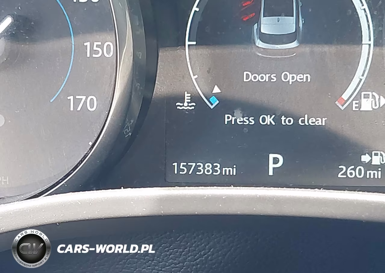 2017 Jaguar F-Pace 35T Premium VIN:SADCJ2BV5HA495434 - 15