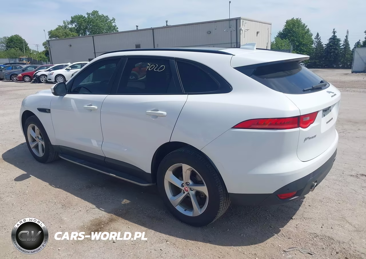2017 Jaguar F-Pace 35T Premium VIN:SADCJ2BV5HA495434 - 3