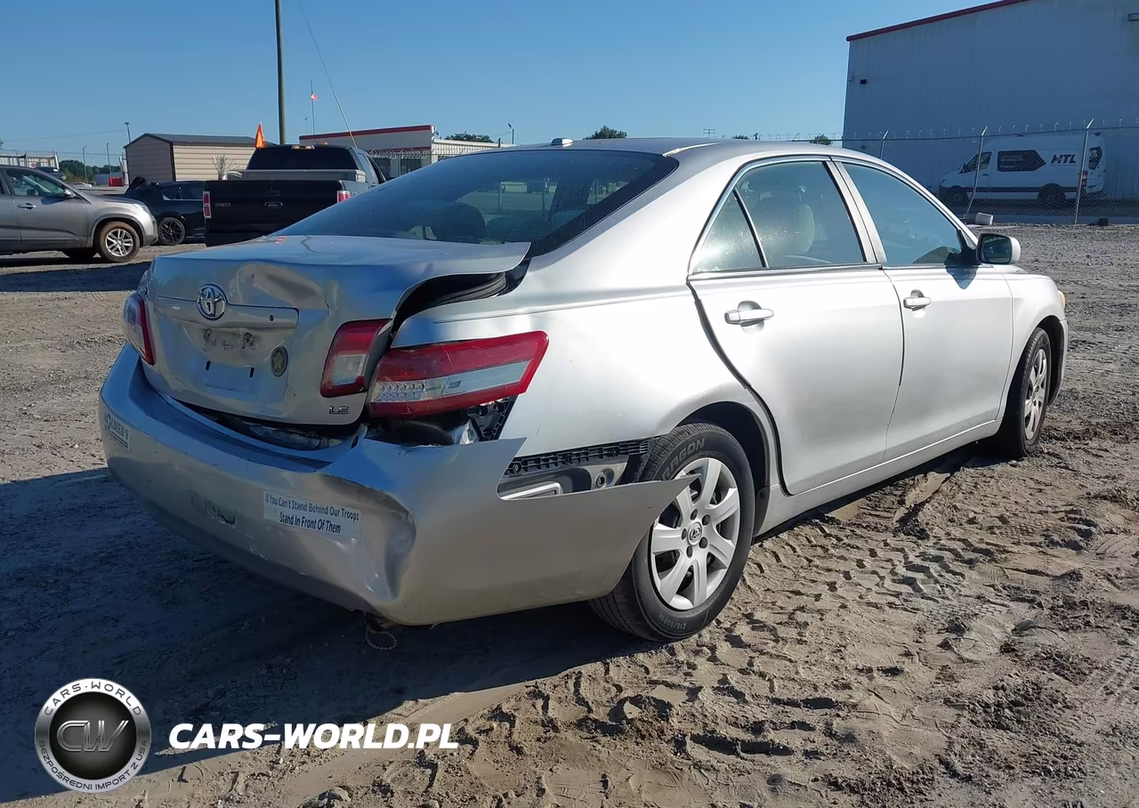 2010 Toyota Camry Le VIN:4T4BF3EKXAR002577 - 4