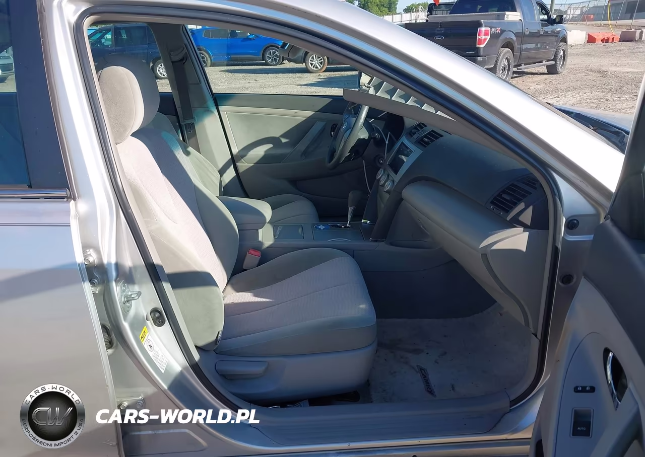 2010 Toyota Camry Le VIN:4T4BF3EKXAR002577 - 5