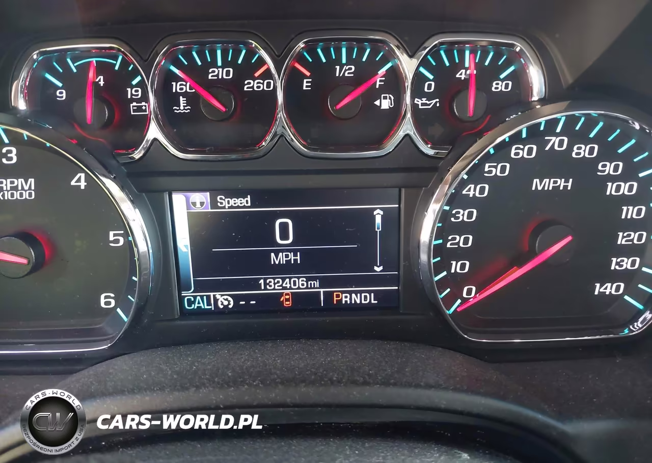 2017 Chevrolet Suburban Ls VIN:1GNSKGKC2HR227384 - 15