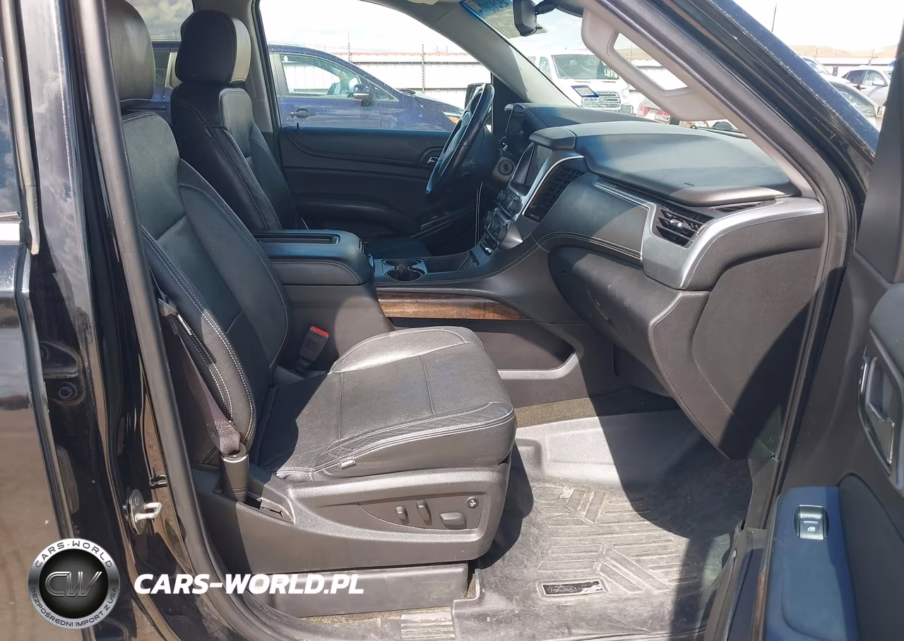 2017 Chevrolet Suburban Ls VIN:1GNSKGKC2HR227384 - 5