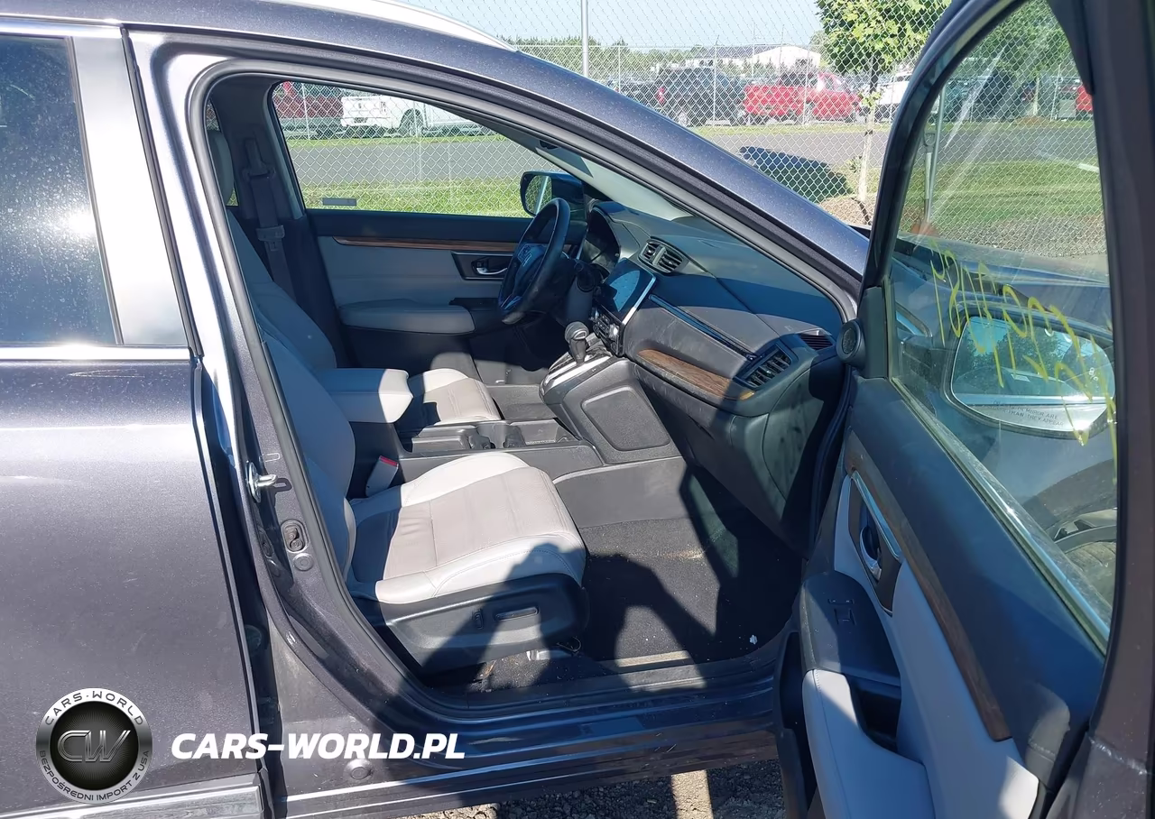 2018 Honda Cr-V Touring VIN:2HKRW2H91JH676840 - 5