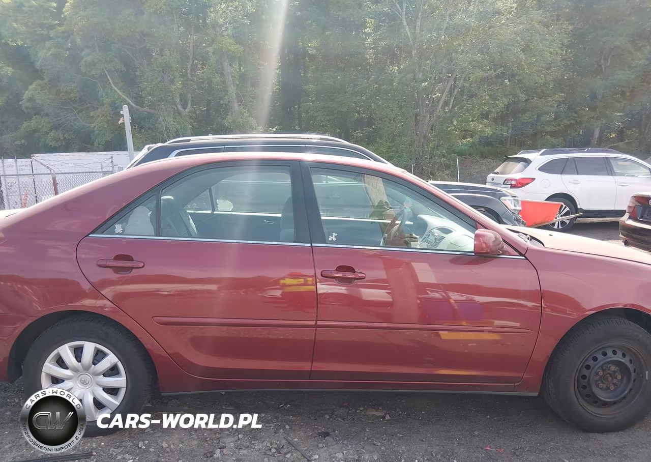 2005 Toyota Camry Le VIN:4T1BE32K05U407788 - 13