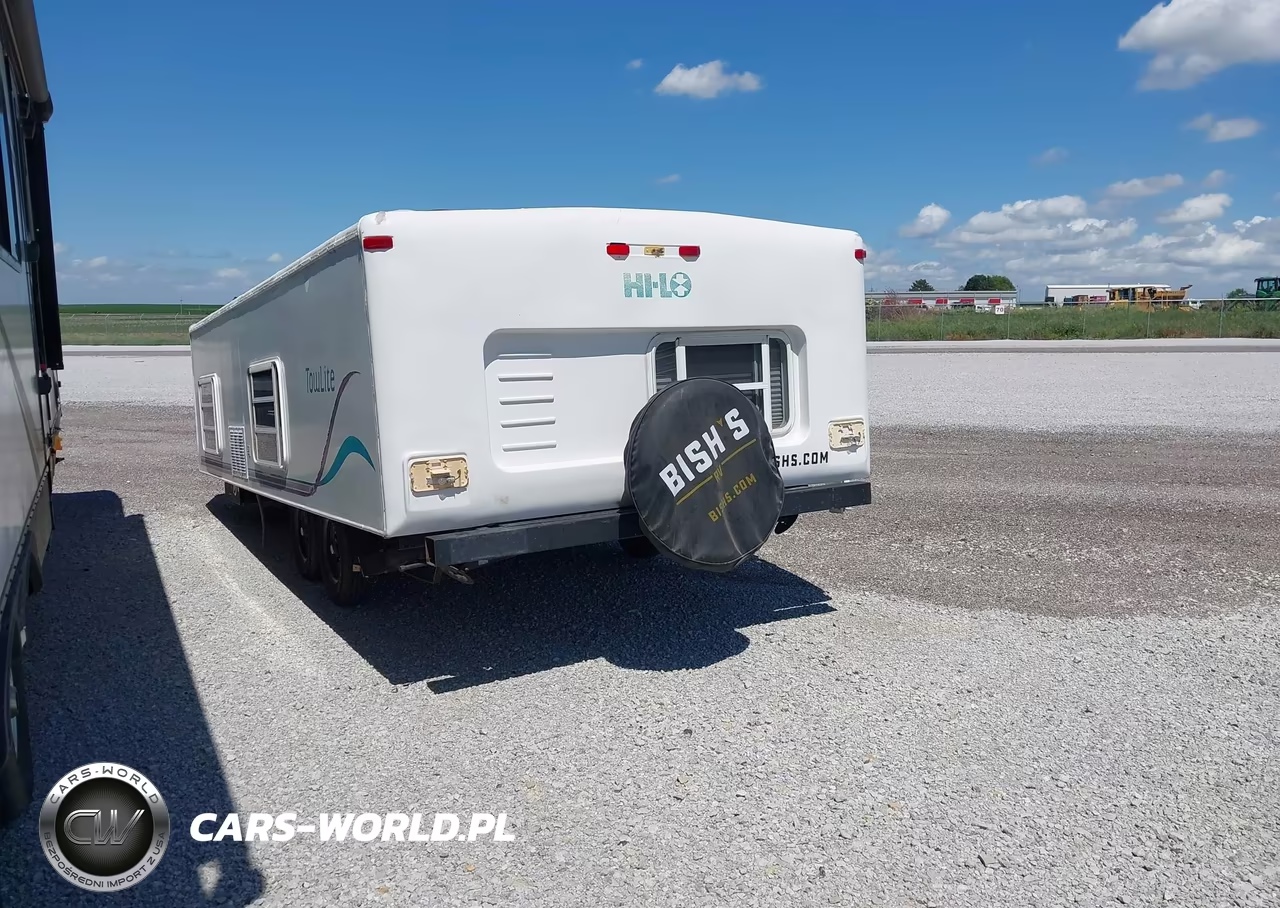 2001 Hi-Lo Hi-Lo Towlite Travel Trailers VIN:4FTCTAL241B054314 - 3