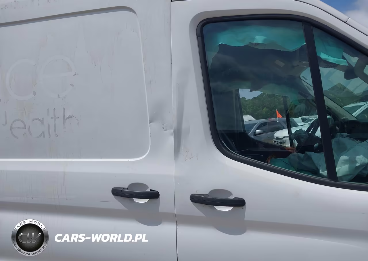 2021 Ford Transit-250 VIN:1FTBR1CG9MKA10775 - 18