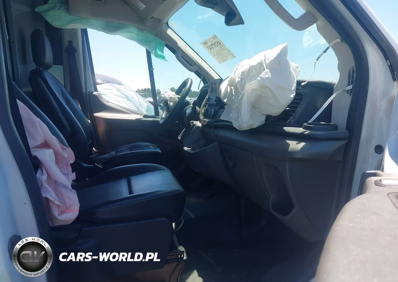 2021 Ford Transit-250 VIN:1FTBR1CG9MKA10775 - 5