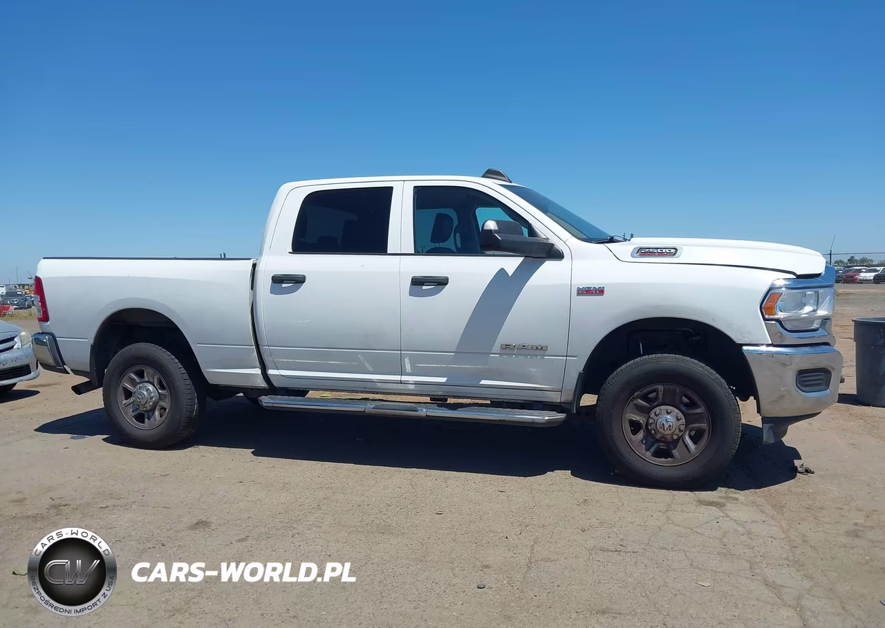 2020 Ram 2500 Tradesman 4X4 6'4 Box VIN:3C6UR5CJ4LG202436 - 13