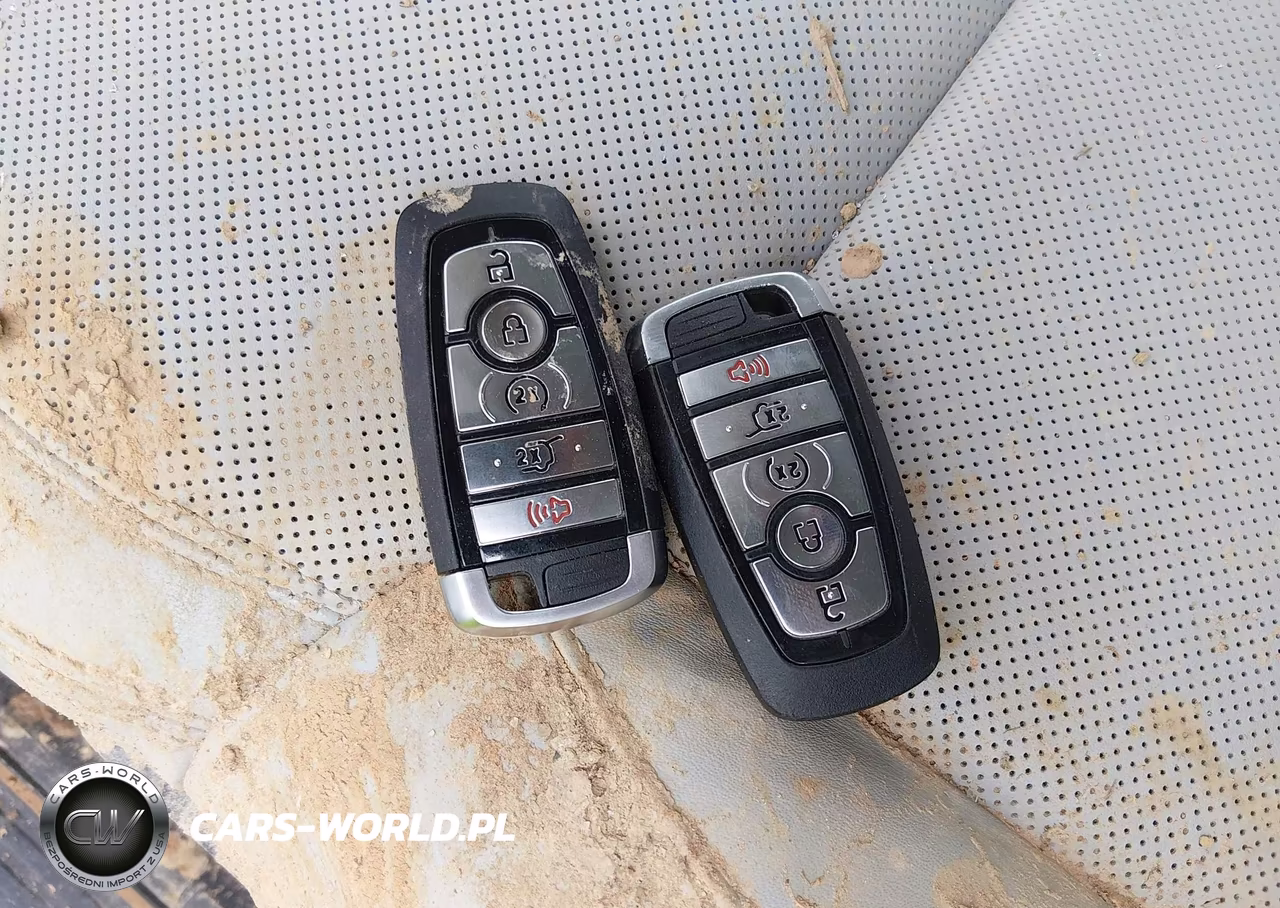 2025 Ford Expedition Platinum VIN:1FMJU1M86SEA37165 - 11